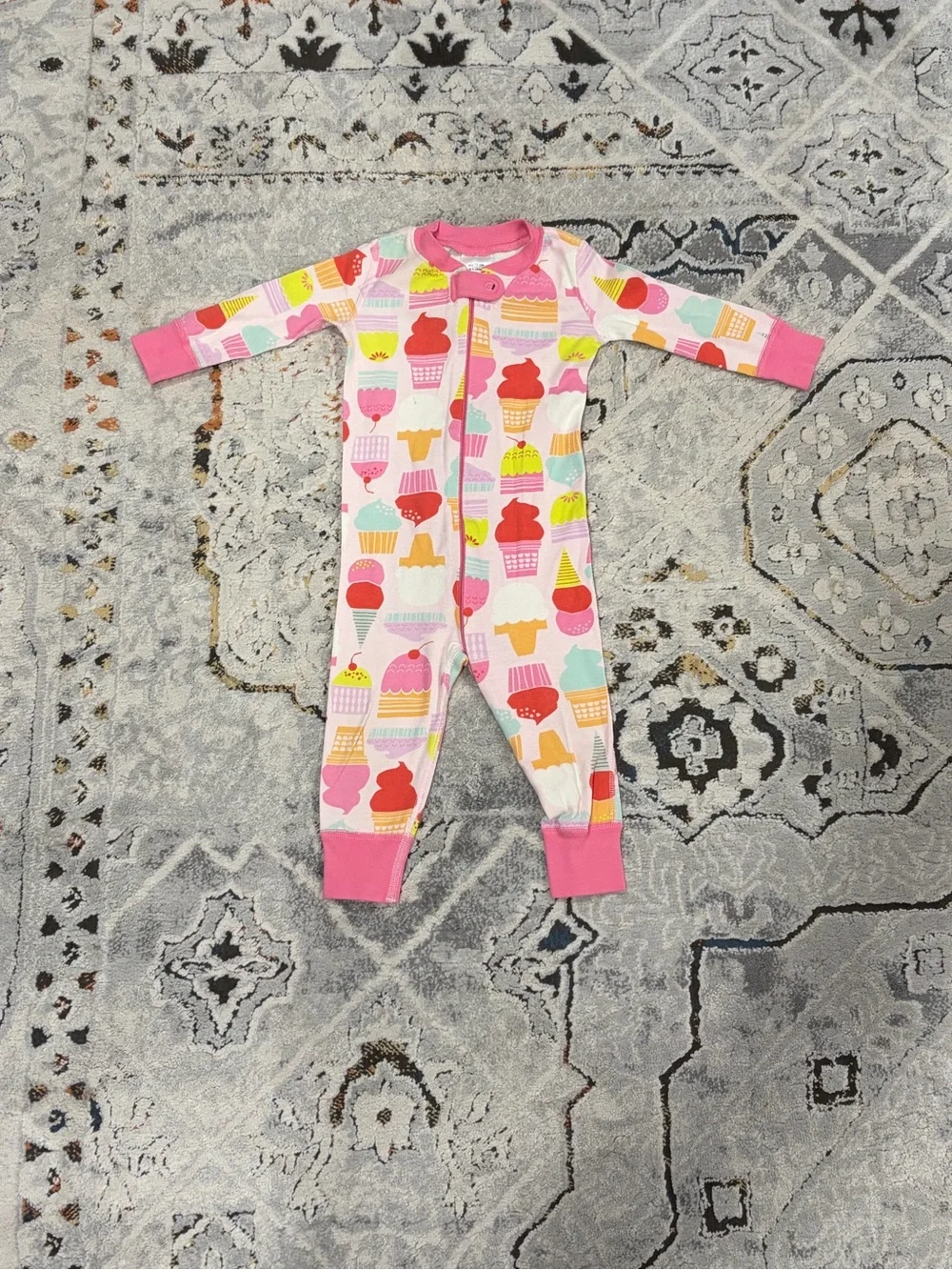 Hanna Andersson bundle of 5 footless sleepers, size 9-18 months